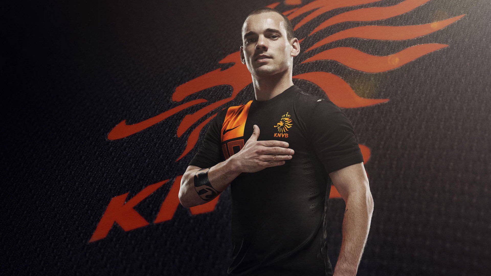 开云体育app在线-李恩：全黑队中场的“眼睛”，每一次传球都直指对方防线漏洞