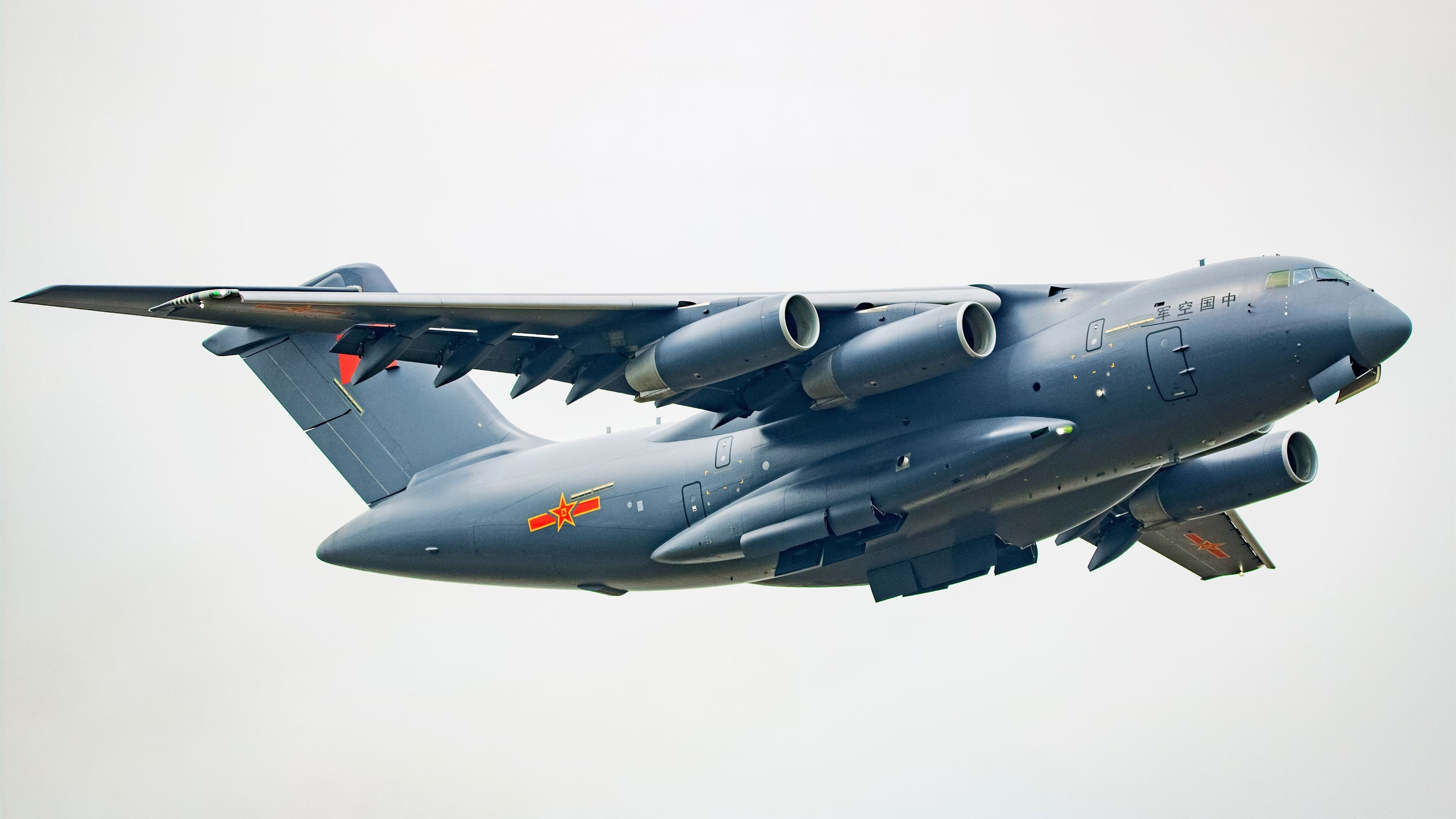 开云体育在线下载-跳水动作整洁希腊新星获高分，希腊 跳远